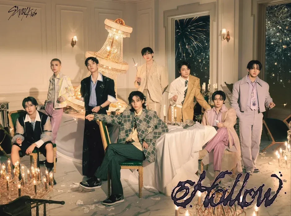 Stray Kids · HOLLOW · Limited B Ver.